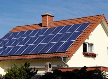 La proprietà e i suoi nemici: dalla direttiva Ue “case green” alla libertà
