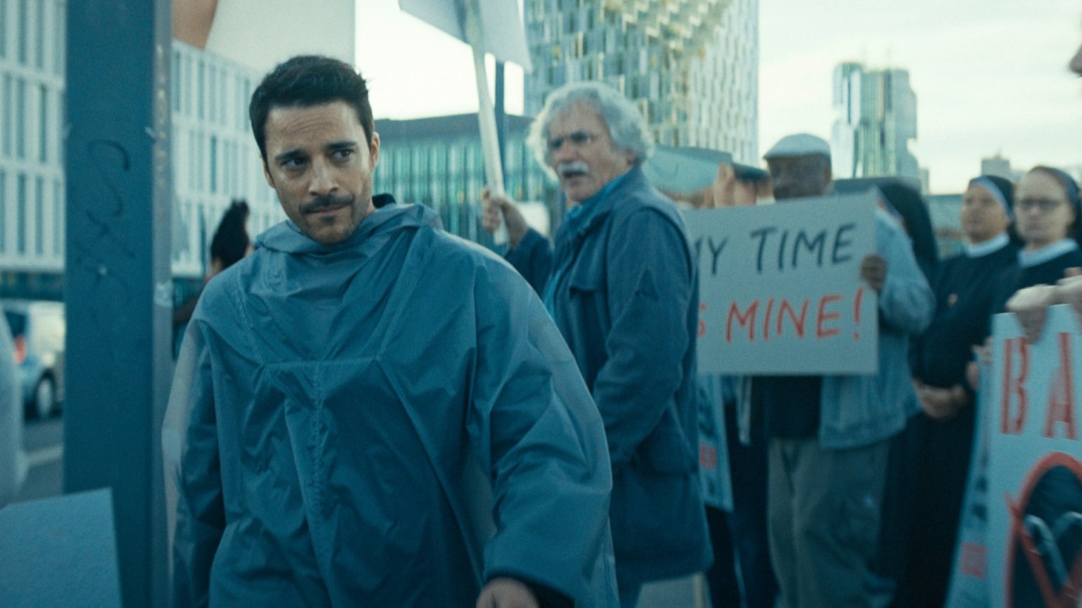 Visioni. “Paradise”, un buon thriller distopico sul “tempo rubato”