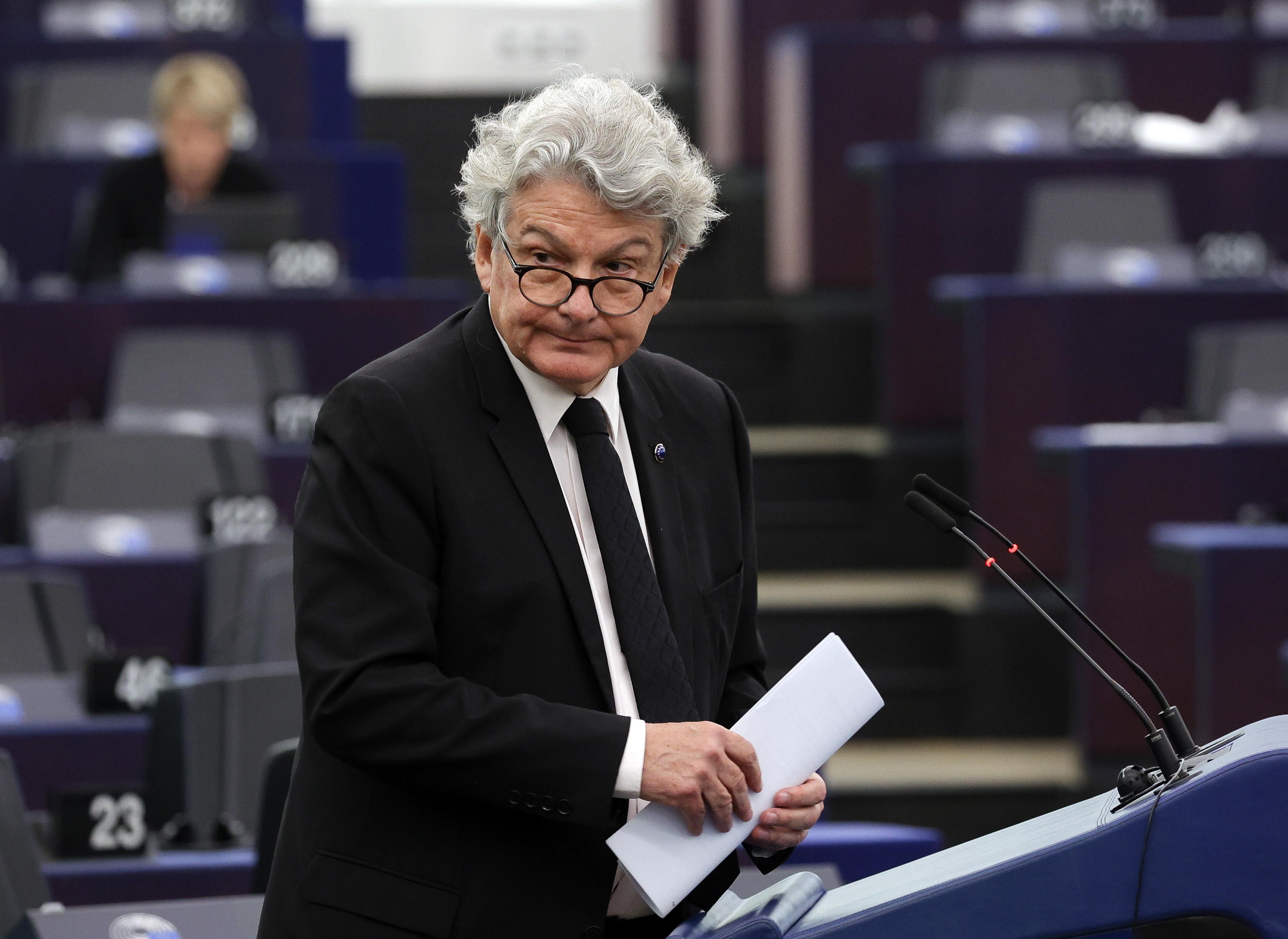 Digitale, scatta il bavaglio Ue