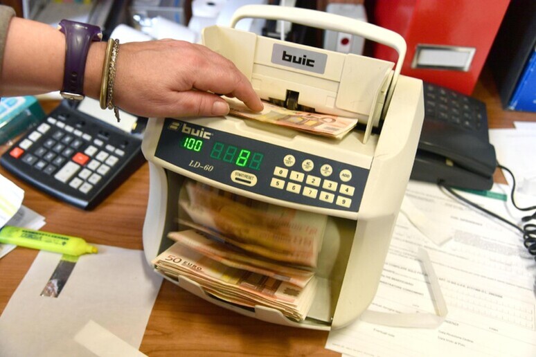 Perché la tassa sui profitti bancari è giusta