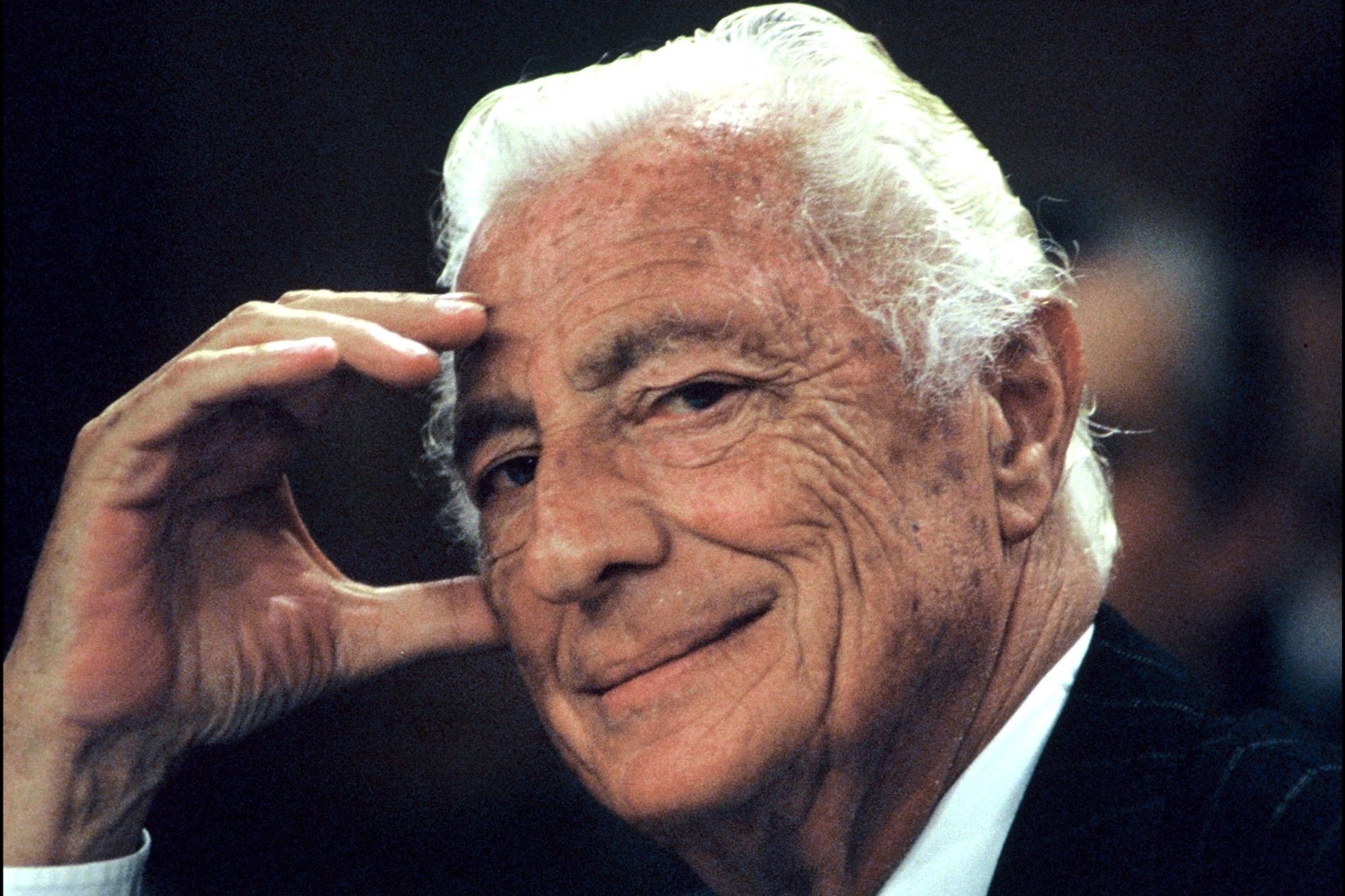 Peggio dell’invasività dello Stato c’è solo lo strapotere nelle mani di pochi