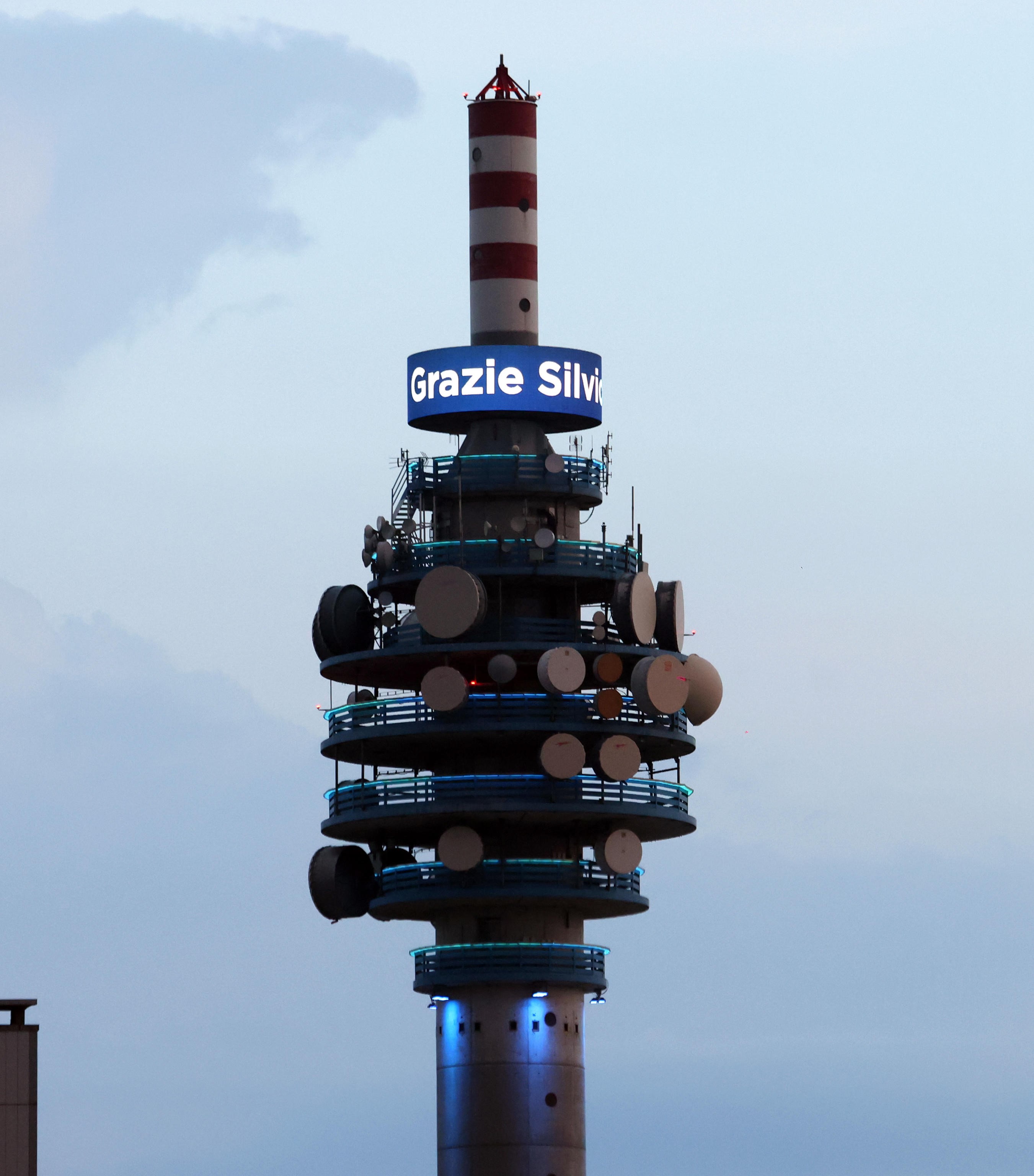 Dopo il testamento le aziende dei Berlusconi puntano all’Europa