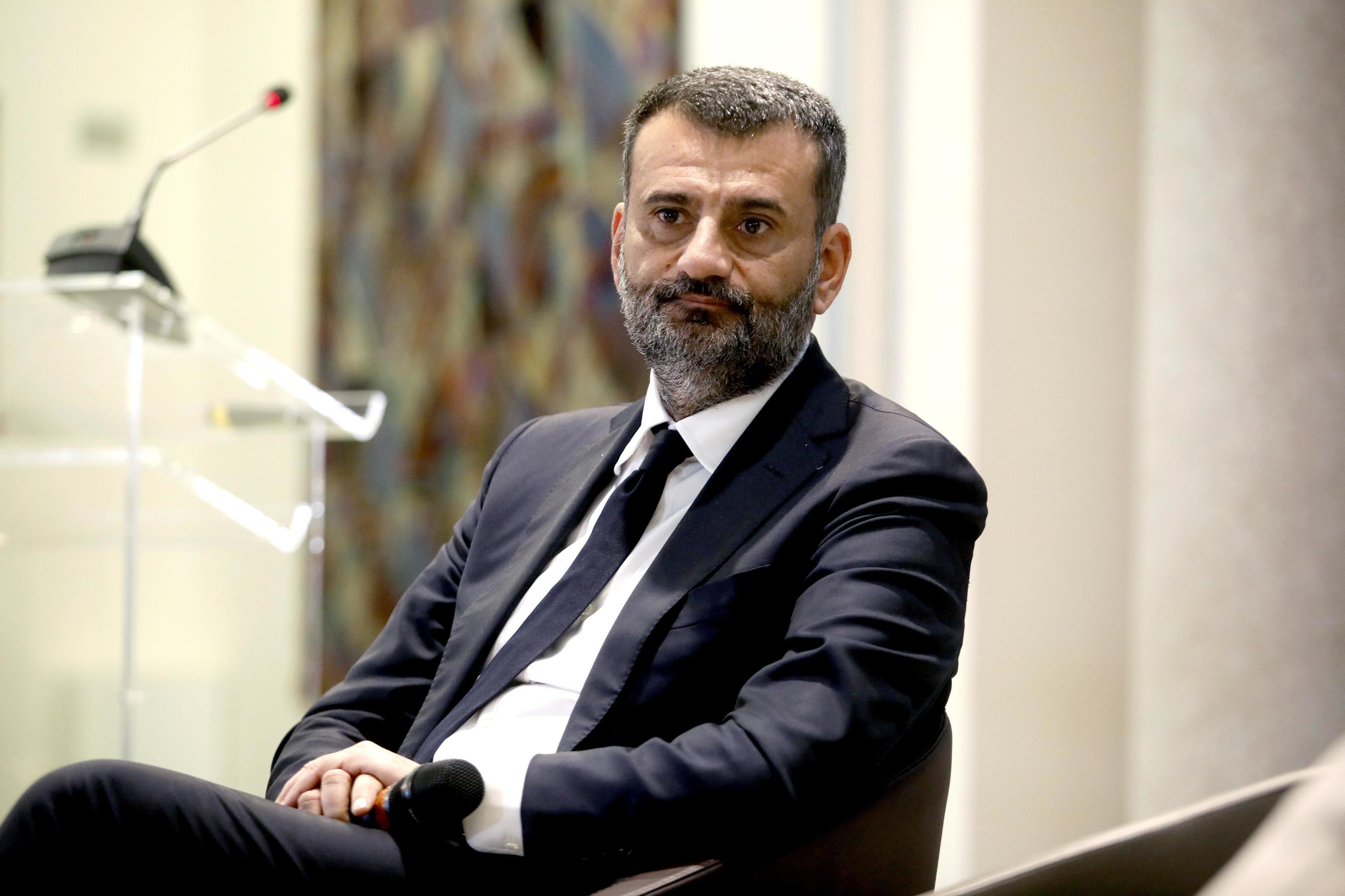 “La gente ci detesta”: il realismo del sindaco Pd