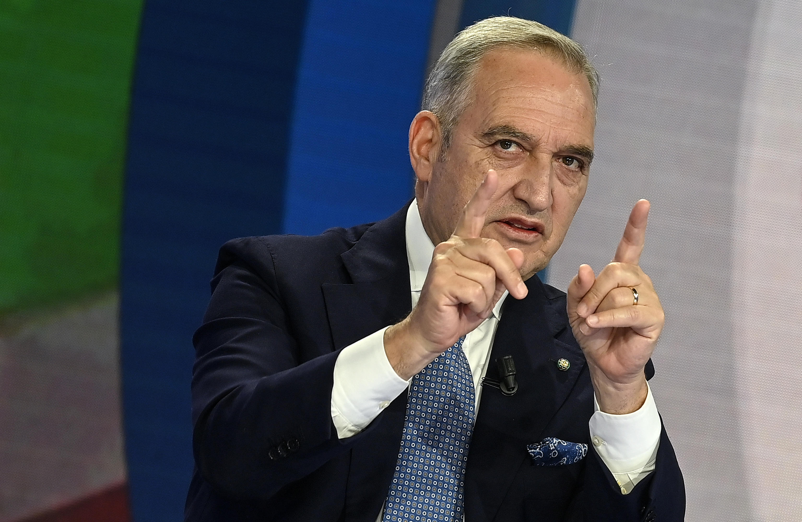 Covid, Vaia: “Evitare il ritorno a mascherine e Dad”