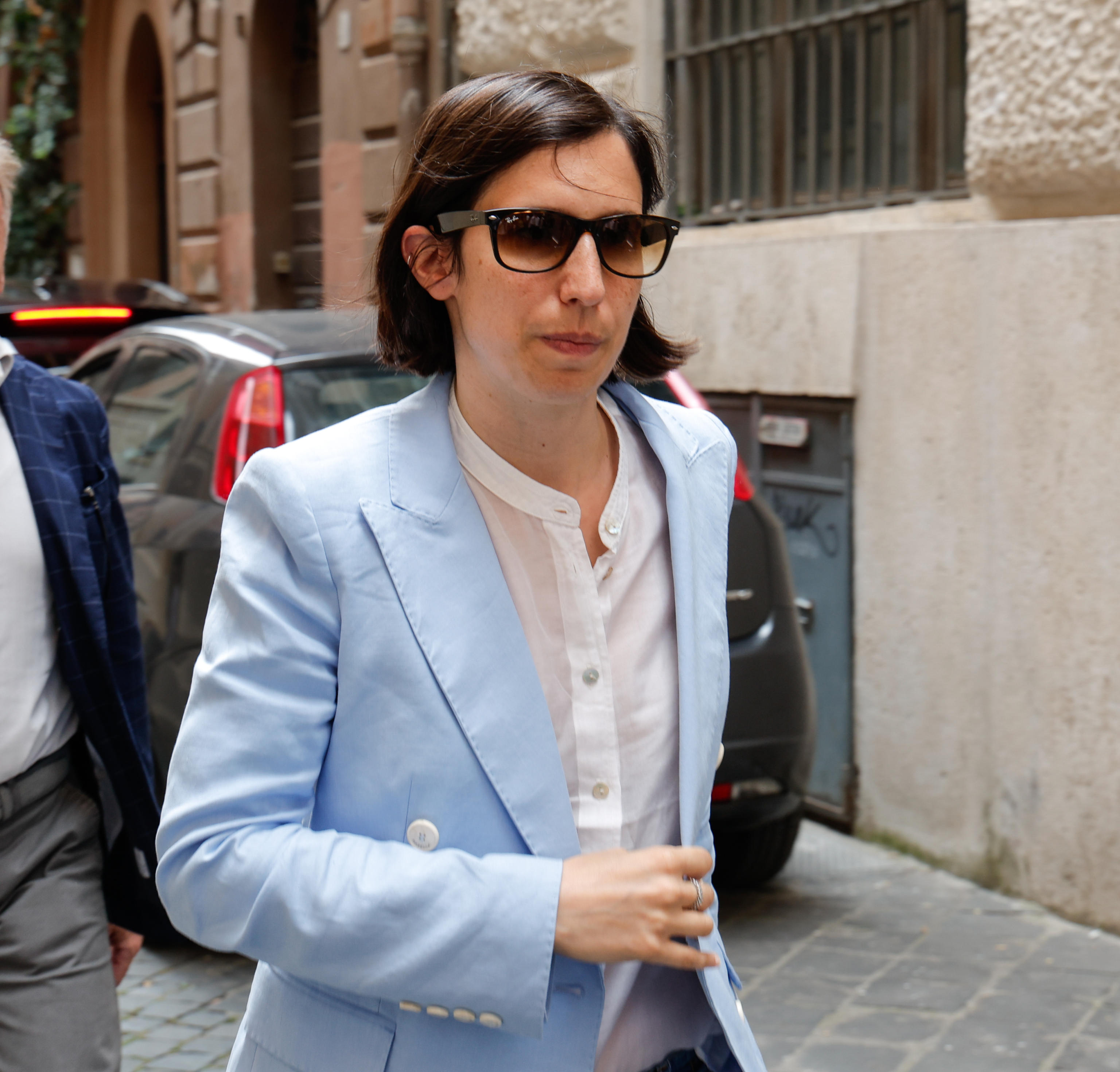 Il sindaco bacchetta Schlein e la sinistra: “Usiamo un linguaggio incomprensibile”