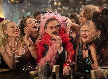 “The Palace”, il Capodanno grottesco di Polański