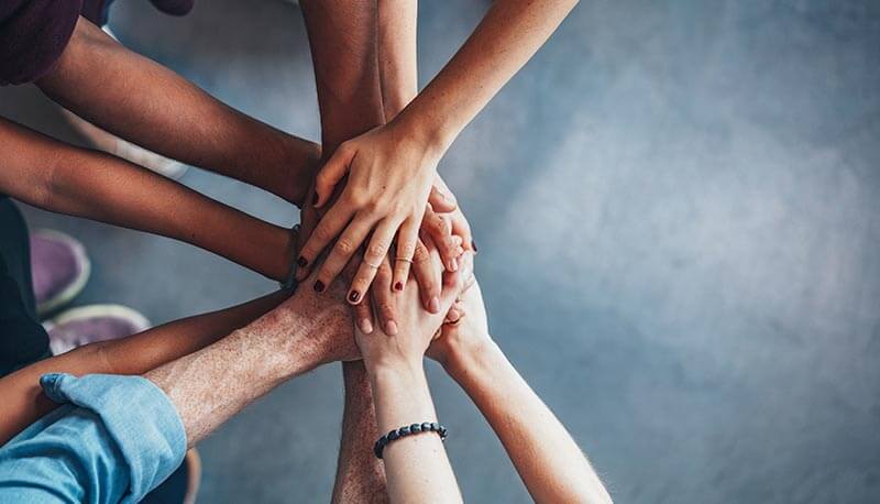 “Il Vocabolario della Felicità”: pillole di emozioni (Video)