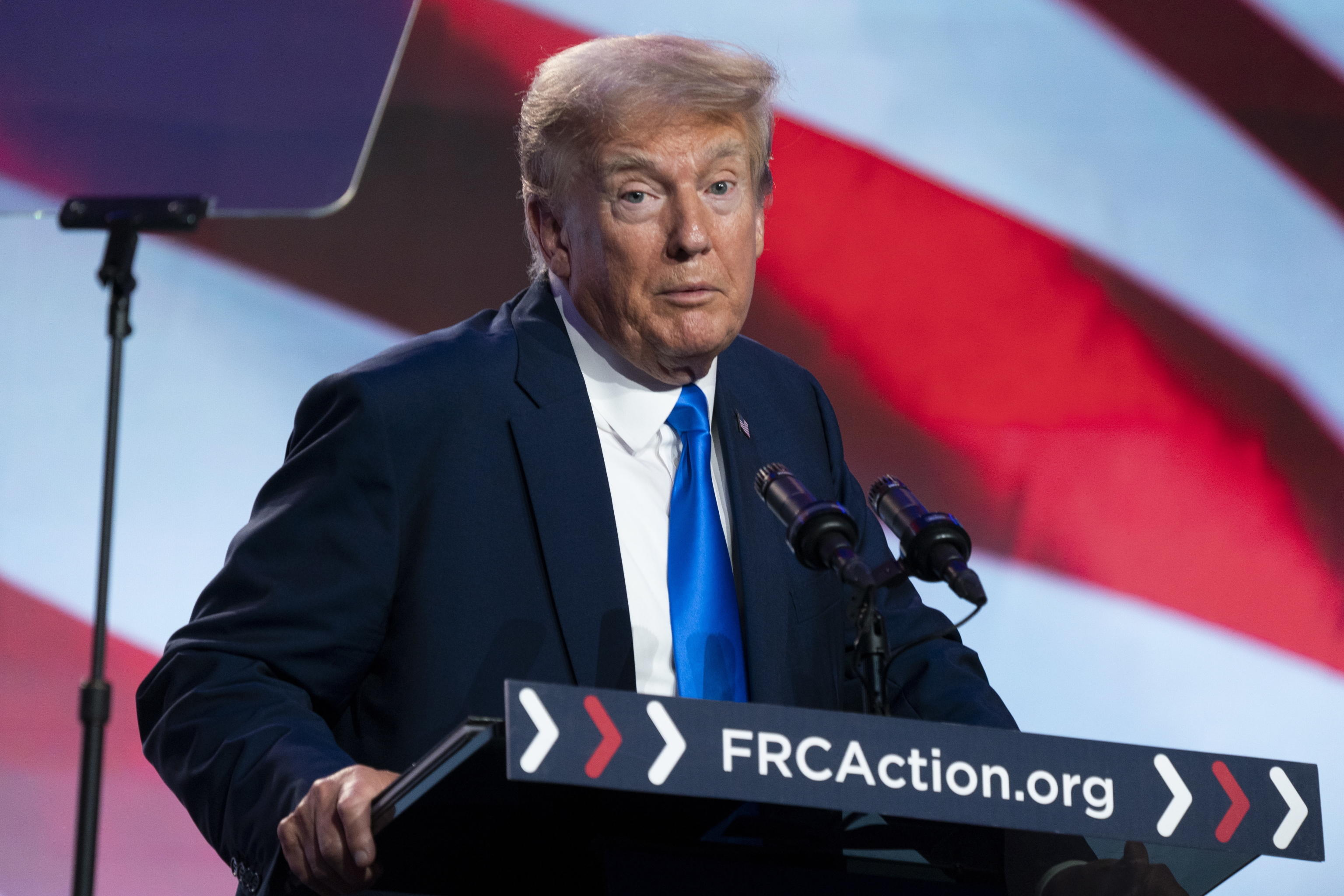 Trump a processo, in tribunale “per la mia reputazione”
