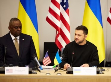 A Bruxelles Consiglio Nato-Ucraina, il primo con ministri della Difesa