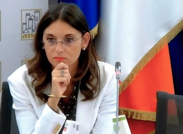 Roma, migliorare efficienza e qualità dei servizi: parla Elisa D’Alterio (presidente Acos)