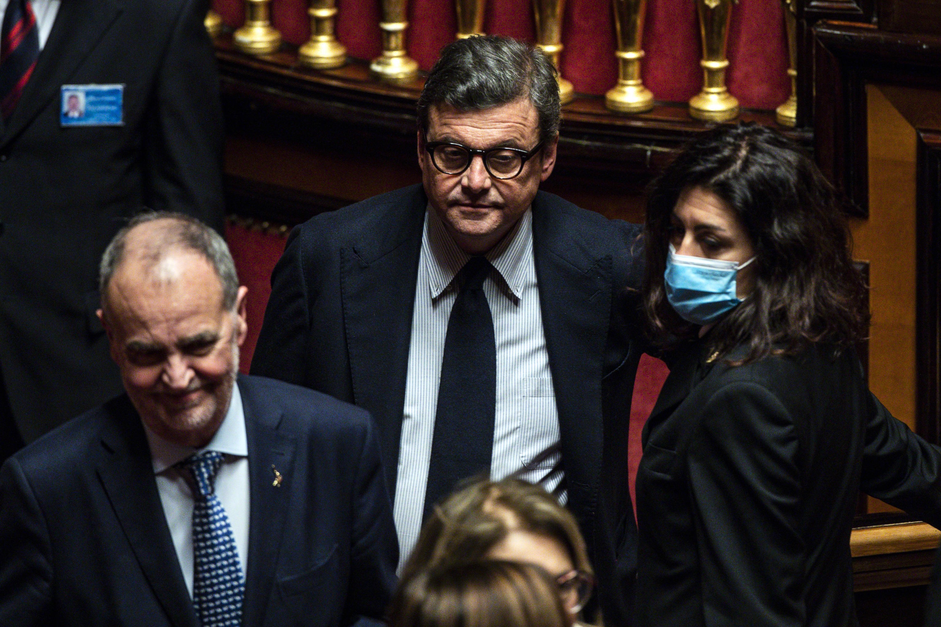 Premierato, dal “consenso del popolo” di Calderoli alle piroette di Calenda