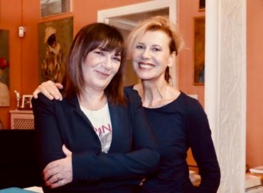 “Figlio, non sei più giglio”, in scena Mariella Nava e Daniela Poggi