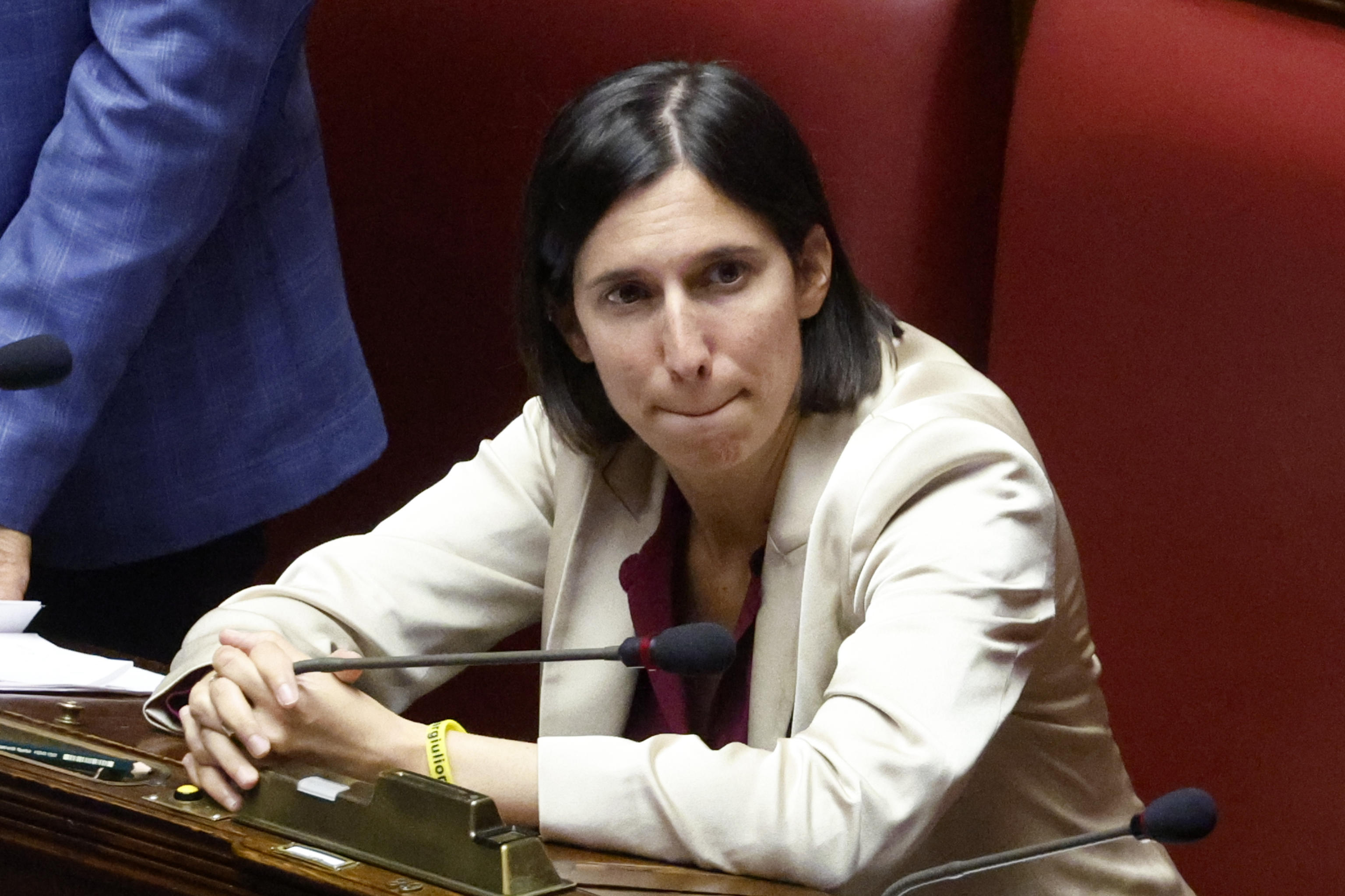 L’Unità scarica Schlein