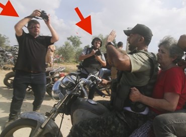 Fotoreporter con i terroristi di Hamas