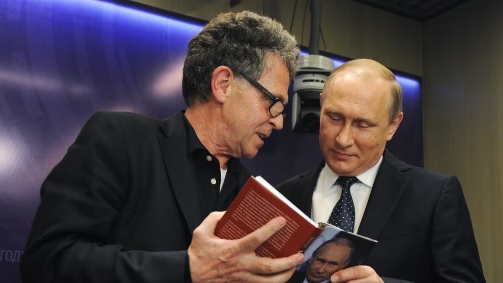 Come Hubert Seipel ha elogiato il Cremlino per “30 denari”