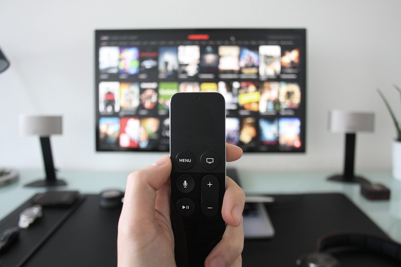 Smart Tv e privacy: come evitare di essere “spiati” dal dispositivo