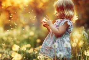 “Il Vocabolario della Felicità”: pillole di emozioni (Video)
