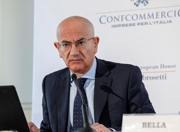 Confcommercio, l’economia rallenta ma è in ottima salute