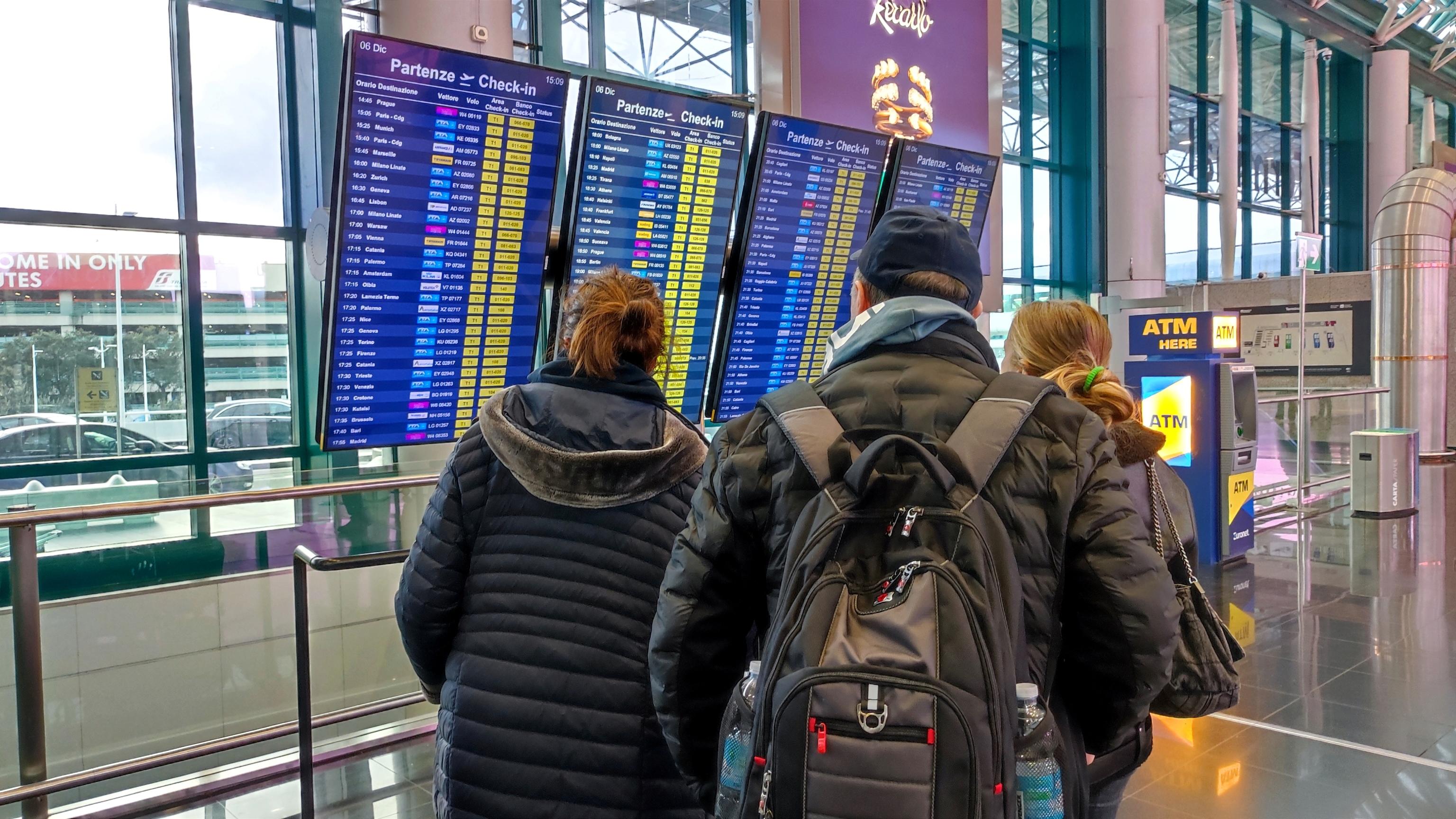 Ponte dell’Immacolata, italiani in viaggio