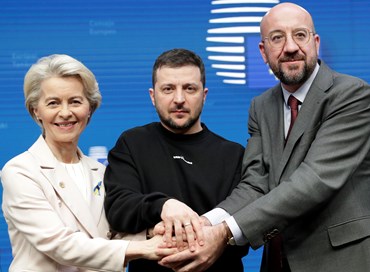 Kiev esulta: via libera Ue ai negoziati per l’adesione