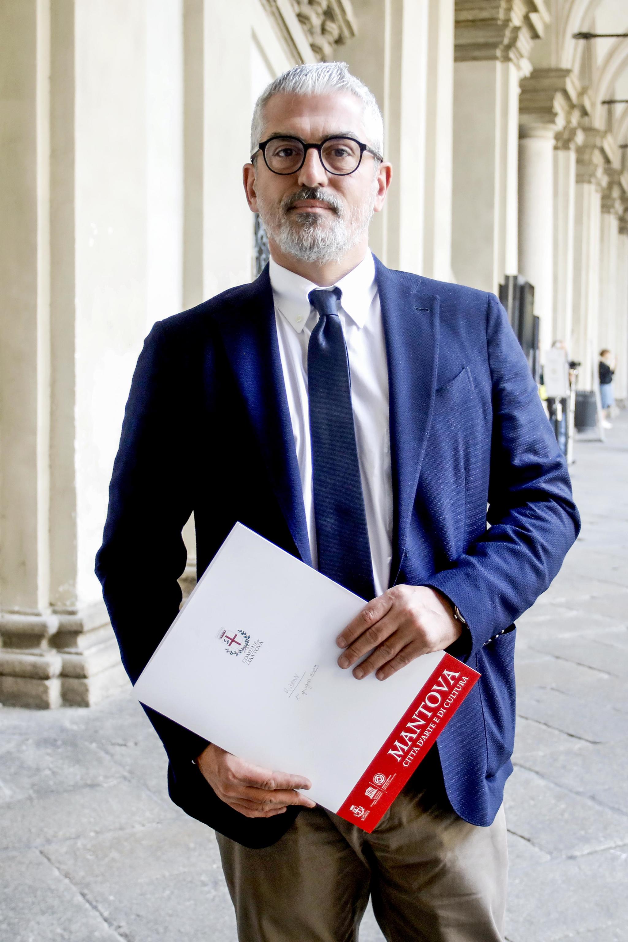 Terzo mandato: sindaco dem “bastona” il Pd