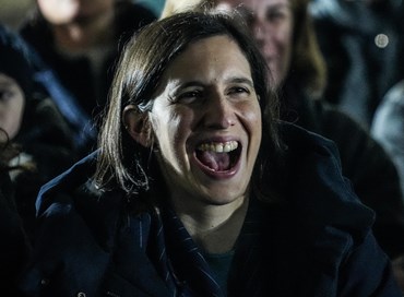 La sinistra sul piedistallo