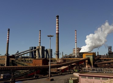 Inchiesta sulle emissioni dell’ex Ilva, i carabinieri in fabbrica