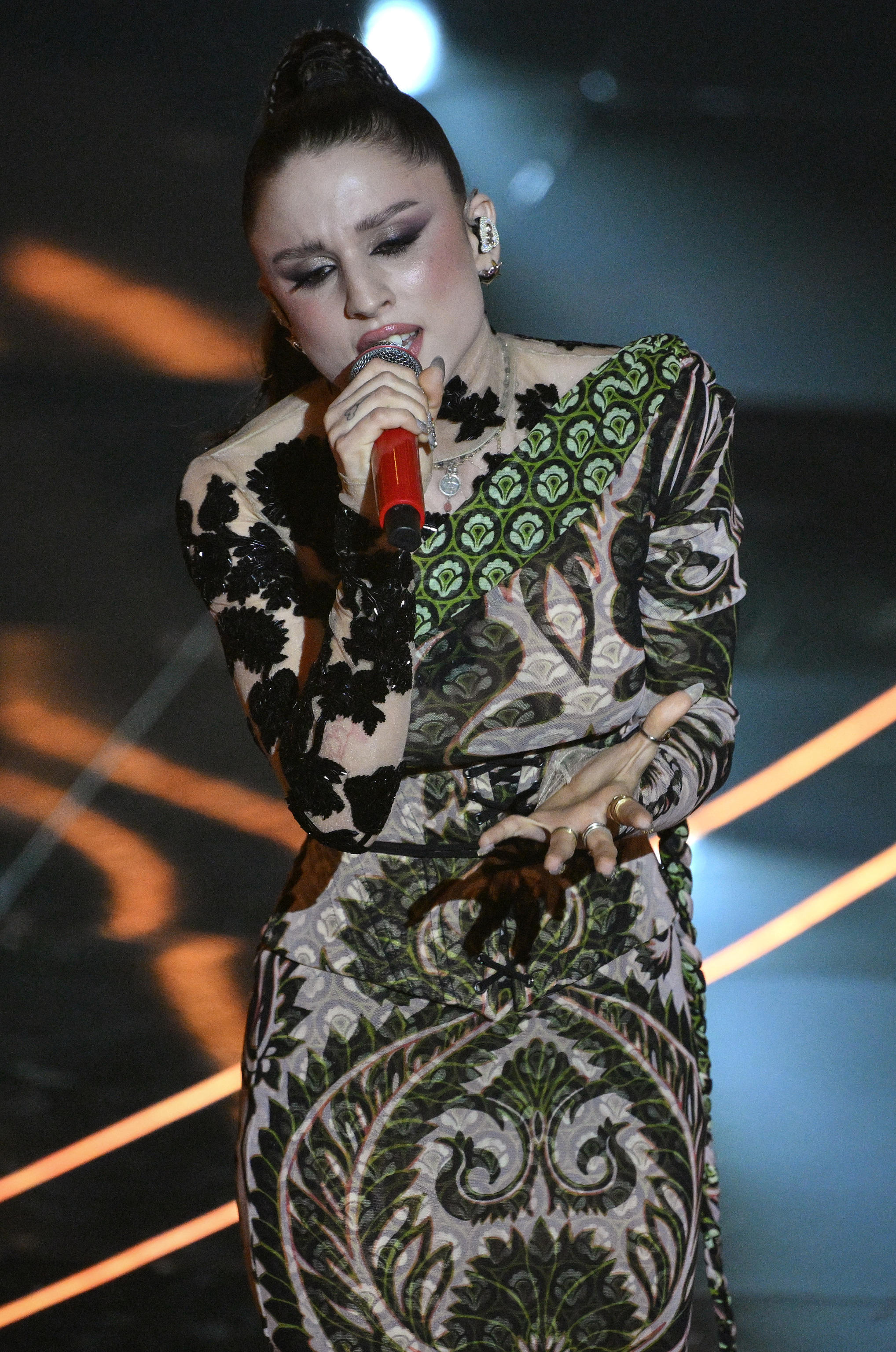 Sanremo 2024, le pagelle della prima serata