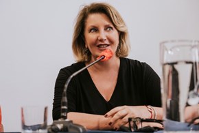  Annamaria Colao: come riprogettare la vita intorno al diabete (Video)