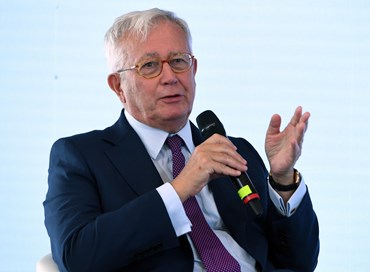 Tremonti: “Debito record da globalizzazione finanziaria”