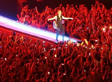 Il ruolo della massa negli eventi musicali