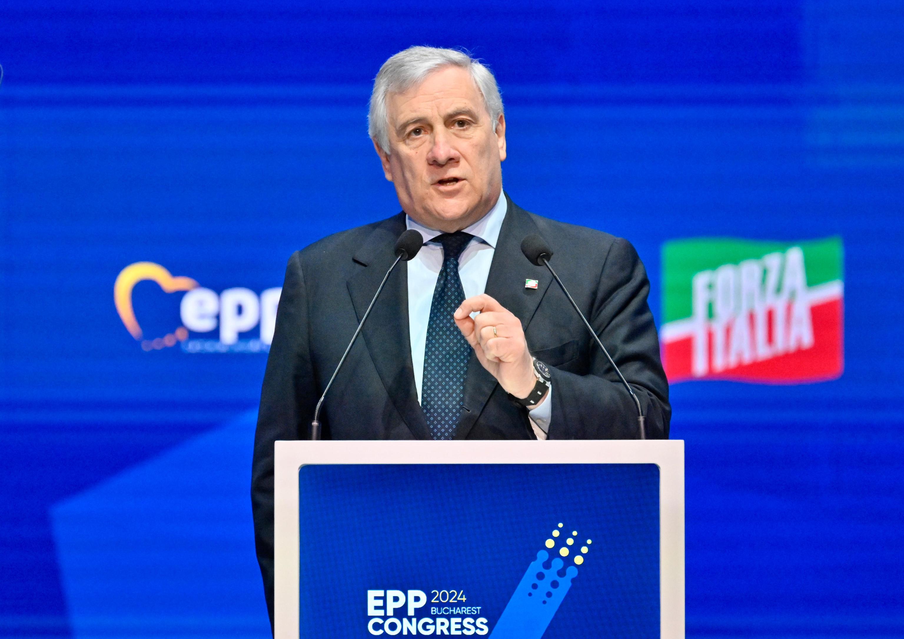 Antonio Tajani, tra liberali e popolari europei