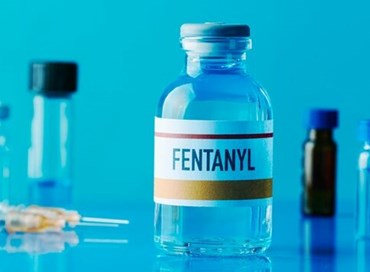 Occhio al fentanyl, l’Impero delle droghe