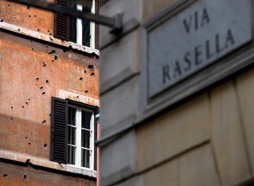 “80 anni di menzogne”: da via Rasella alle Fosse Ardeatine