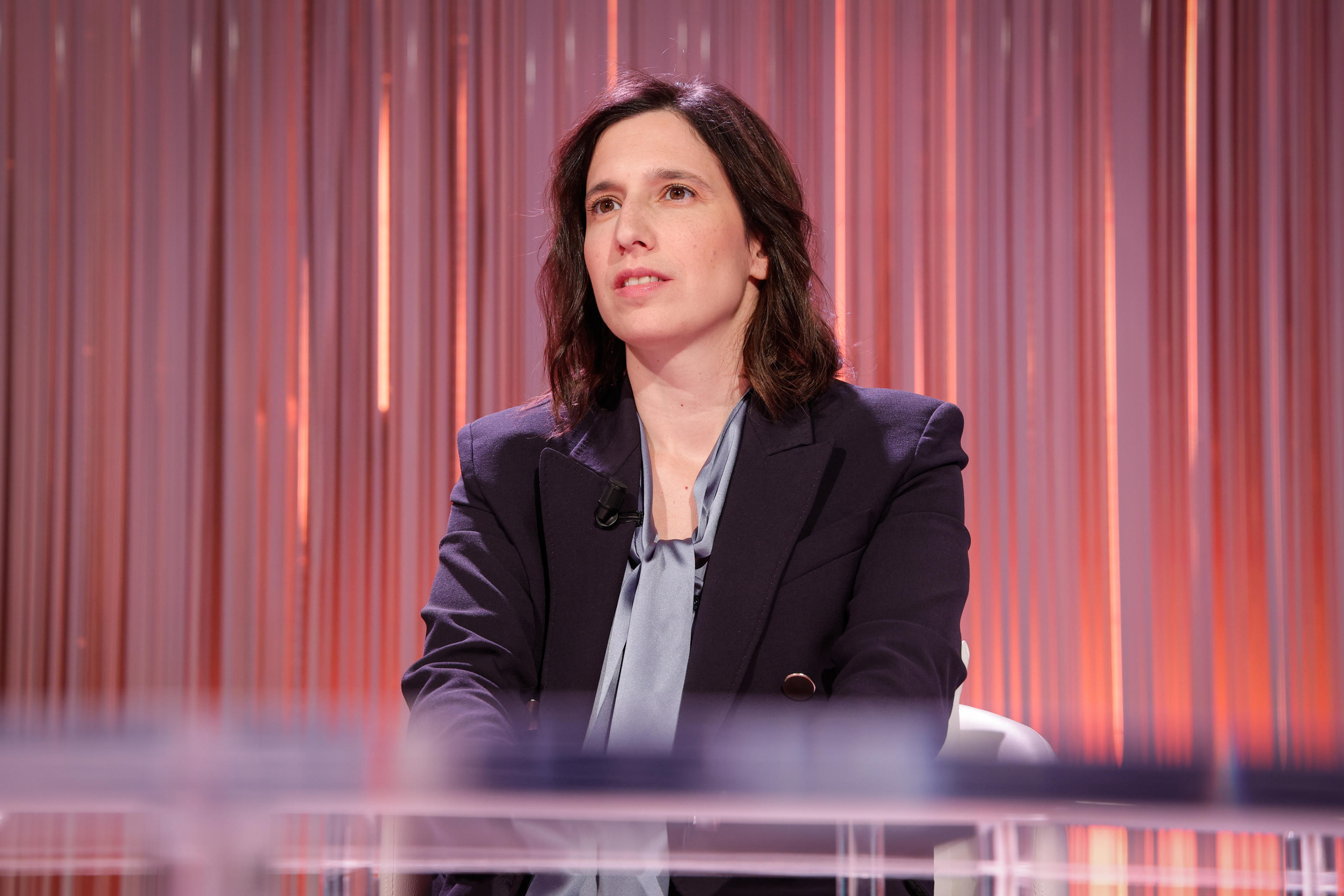 Caos Pd, retromarcia di Schlein: “Ilaria Salis non è in campo”