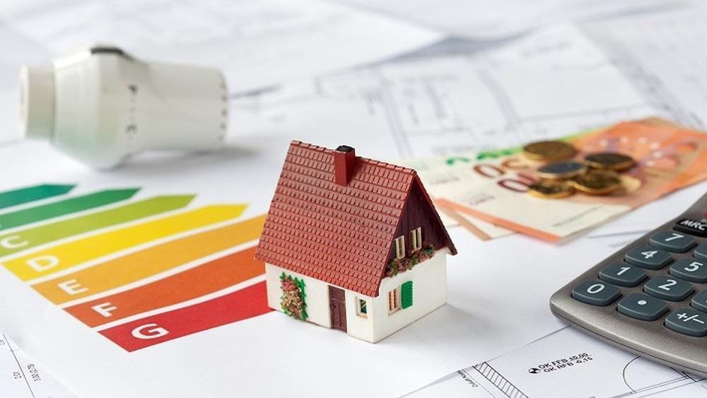 Approvazione finale per la direttiva “case green”, bene il no del Governo Meloni