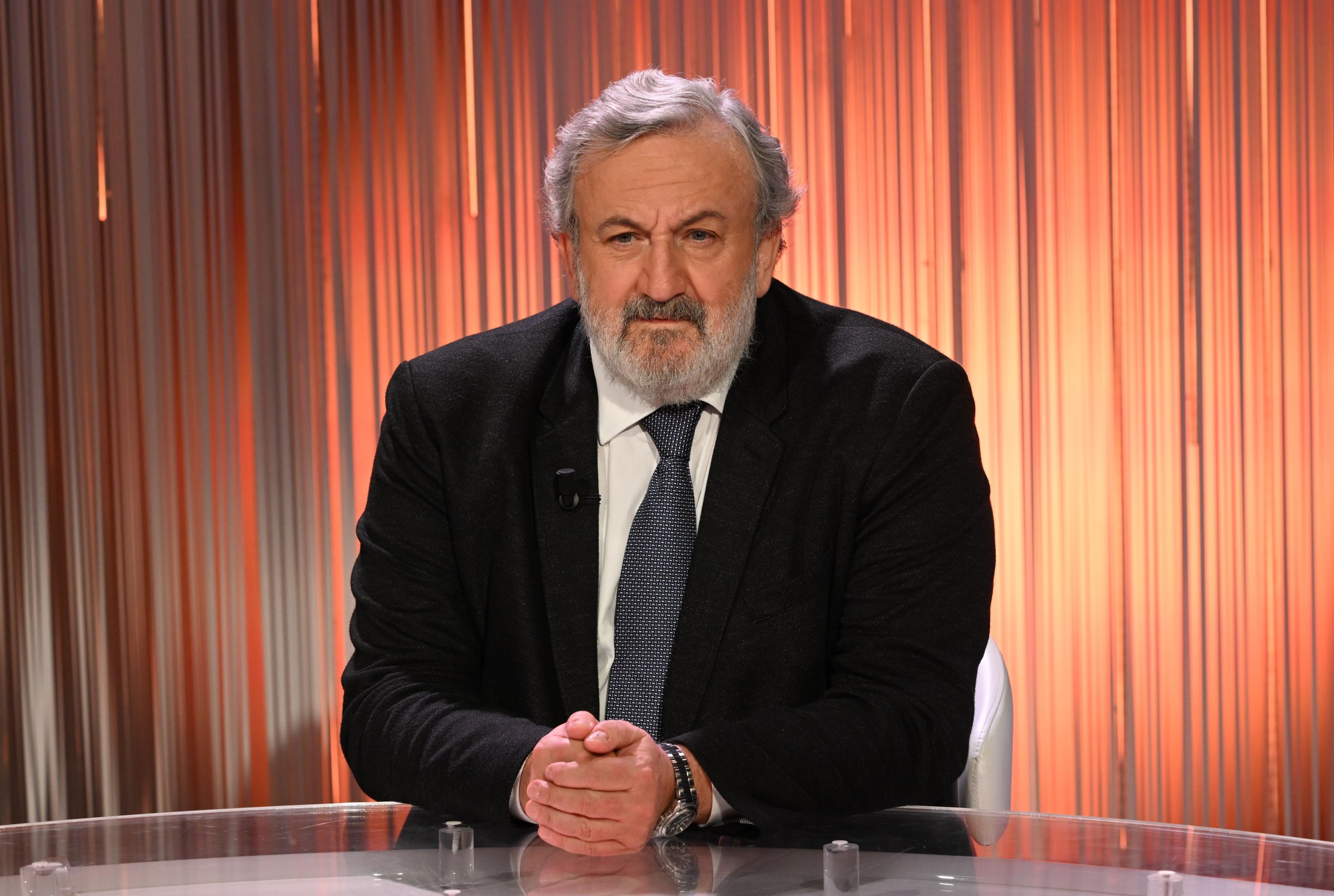 “Emiliano mi avvisò dell’indagine. O ti dimetti o ti caccio”