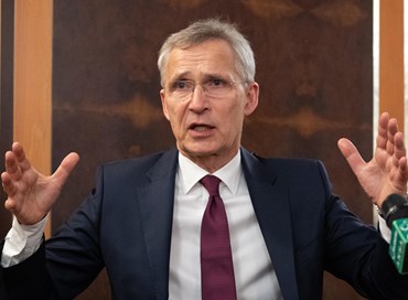 Nato, Stoltenberg: “La retorica nucleare russa è da incoscienti”