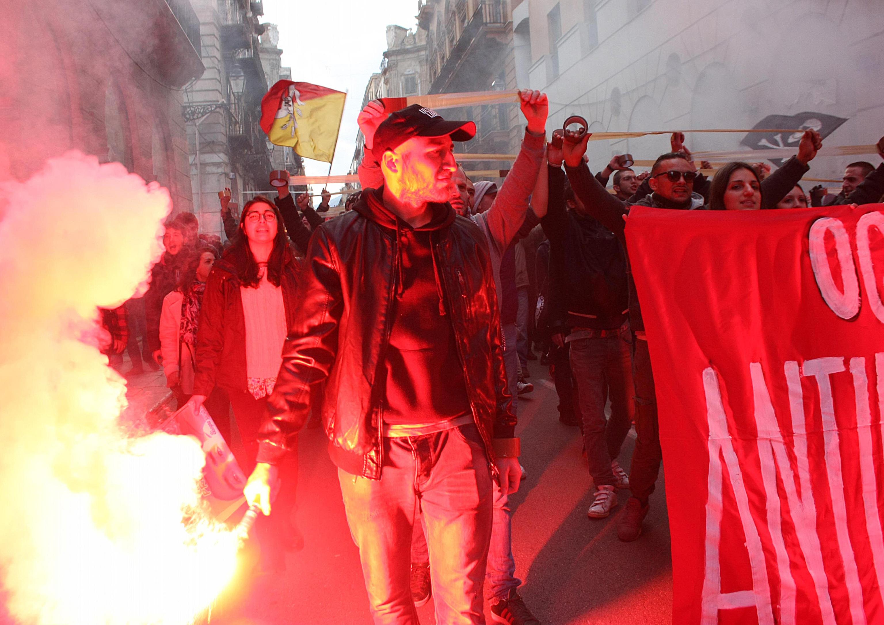 L’impostura dell’antifascismo