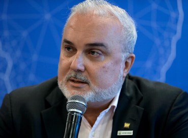 Brasile, Lula silura il capo di Petrobras
