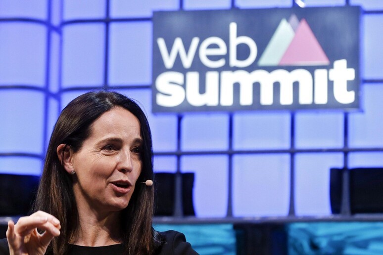 OpenAi: “Sarah Friar entra come nuova direttrice finanziaria”