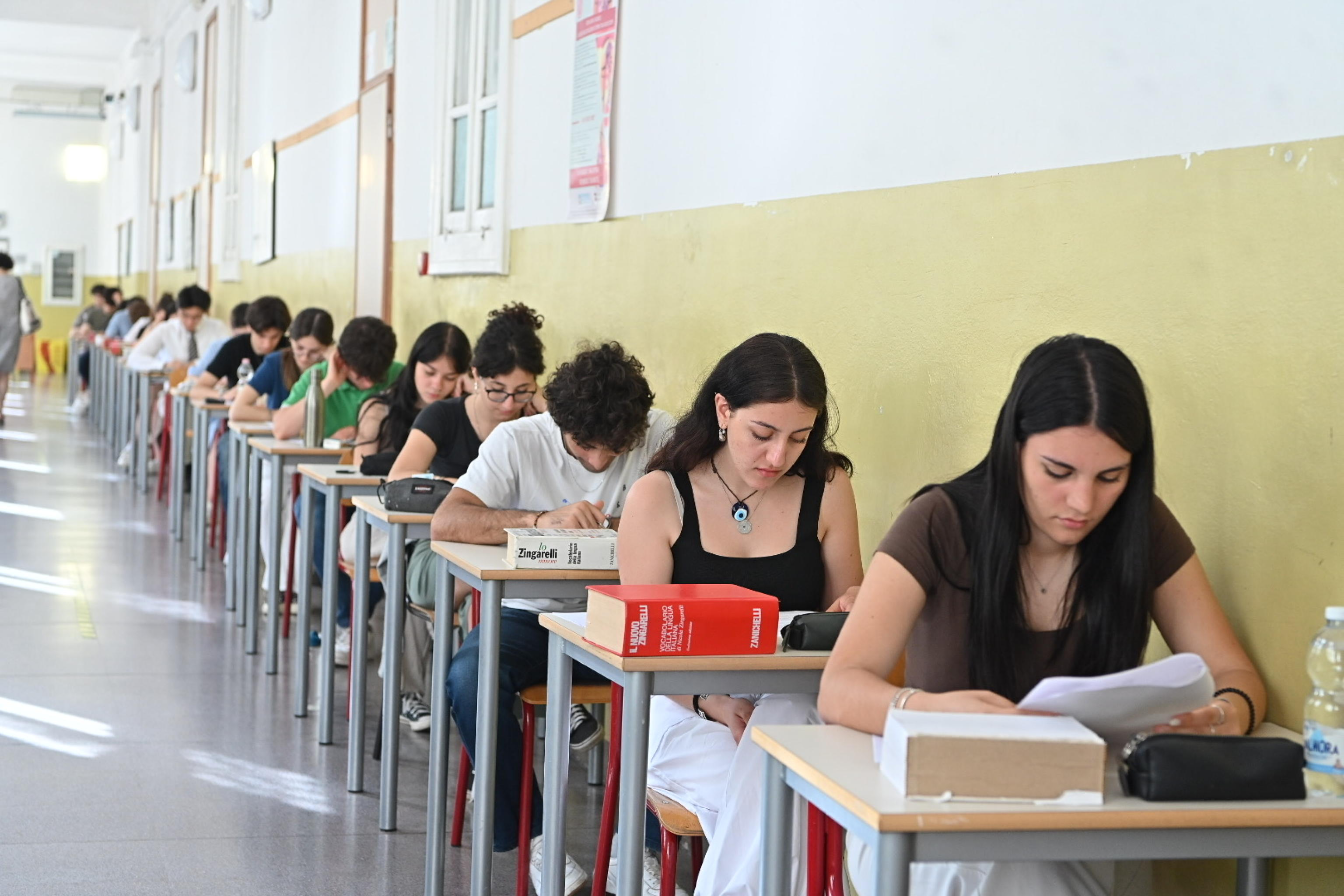 Inizia la maturità fra Ungaretti, Pirandello e la Costituzione