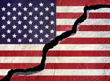 I nemici dell’America in patria e all’estero