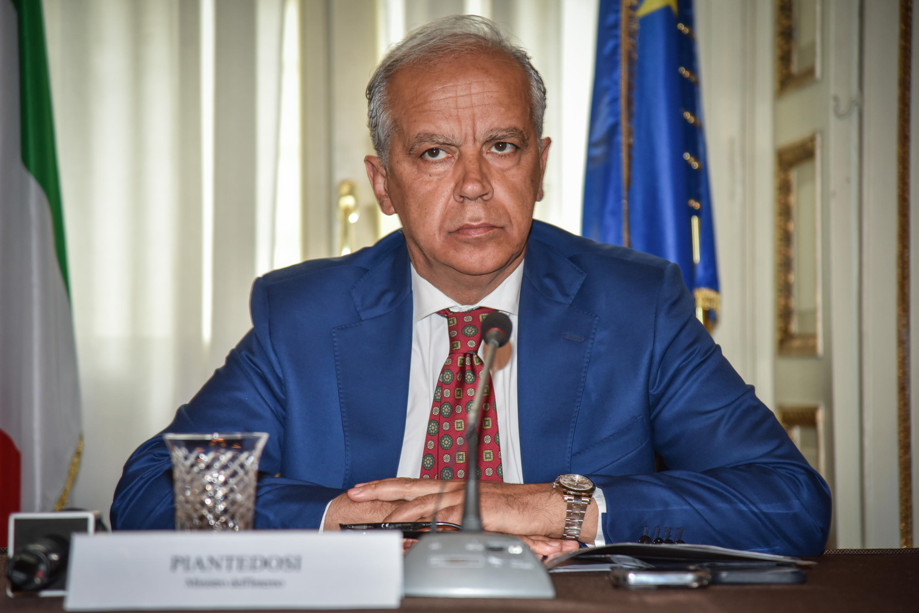 Piantedosi: “Dire modificare la Bossi-Fini, è solo uno slogan”