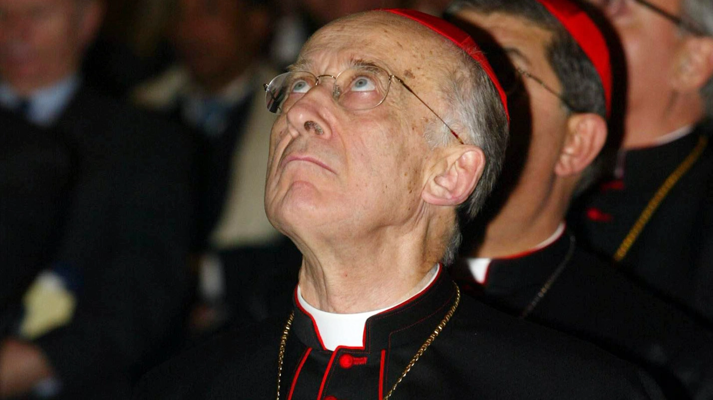 Camillo Ruini, il cardinale ancora ricoverato. Ad multos annos Eminenza!