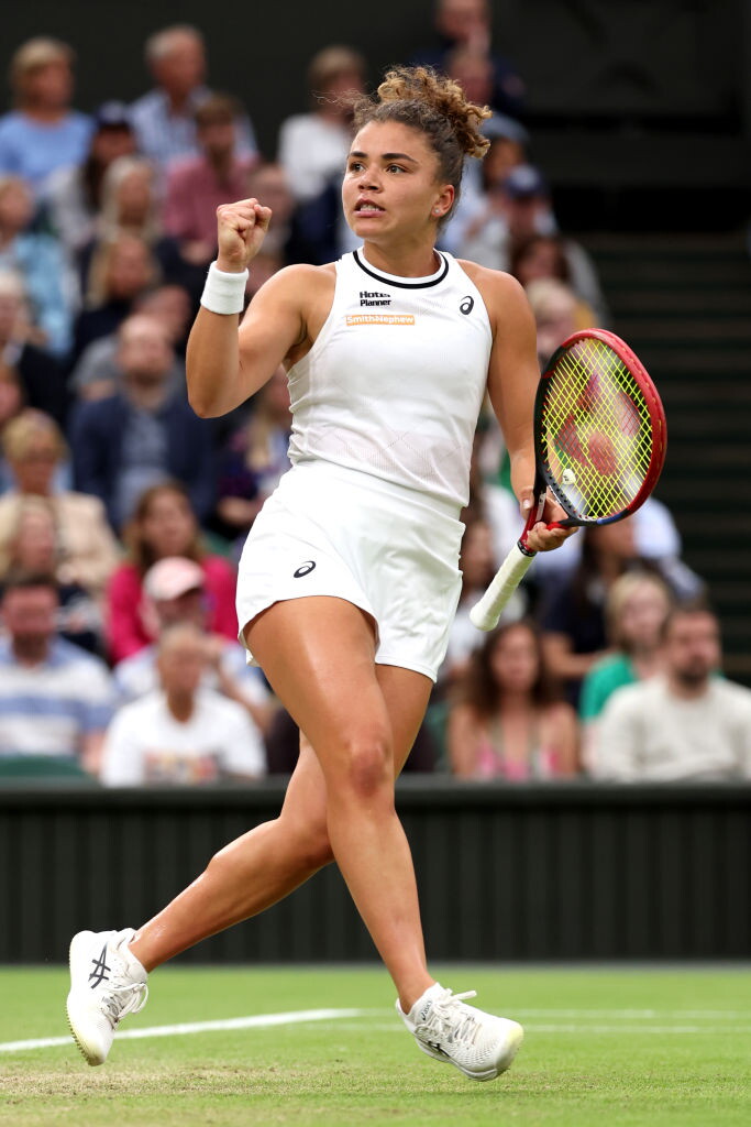 Wimbledon: il sogno reale di Jasmine e quello infranto di Jannik