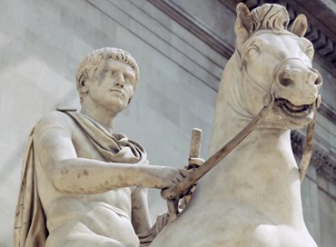 Biden come il cavallo di Caligola