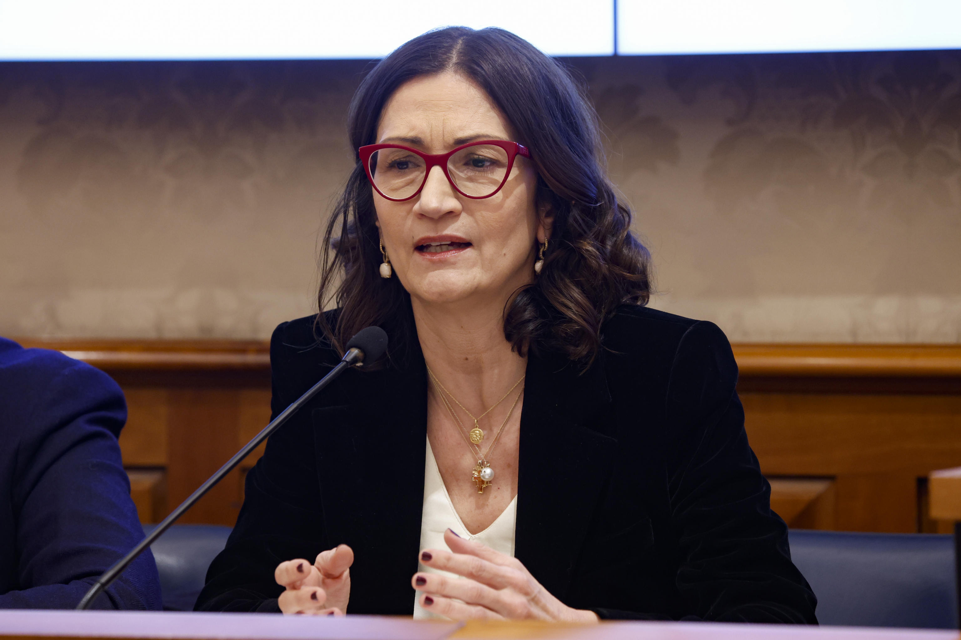 Gelmini: “Stop al tritacarne per i cittadini onesti”