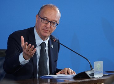 Valditara: “Preside Tasso lascia per una minoranza militante”