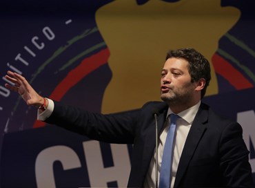 Il Portogallo guarda a destra